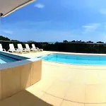Residenz Regina Lounge Fuer 6 Personen *