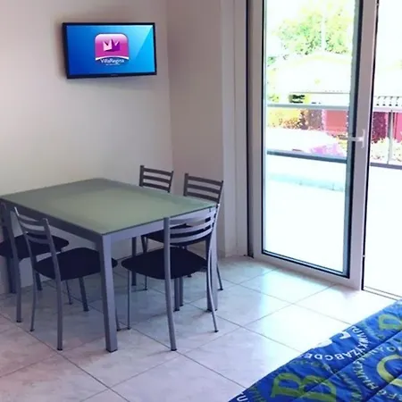 Residenz Regina Zweizimmer-wohnung Lounge Fuer 6 Personen *