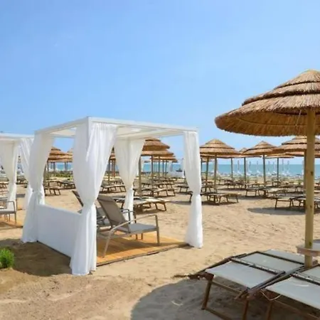 Residenz Regina Lounge Fuer 6 Personen * Bibione